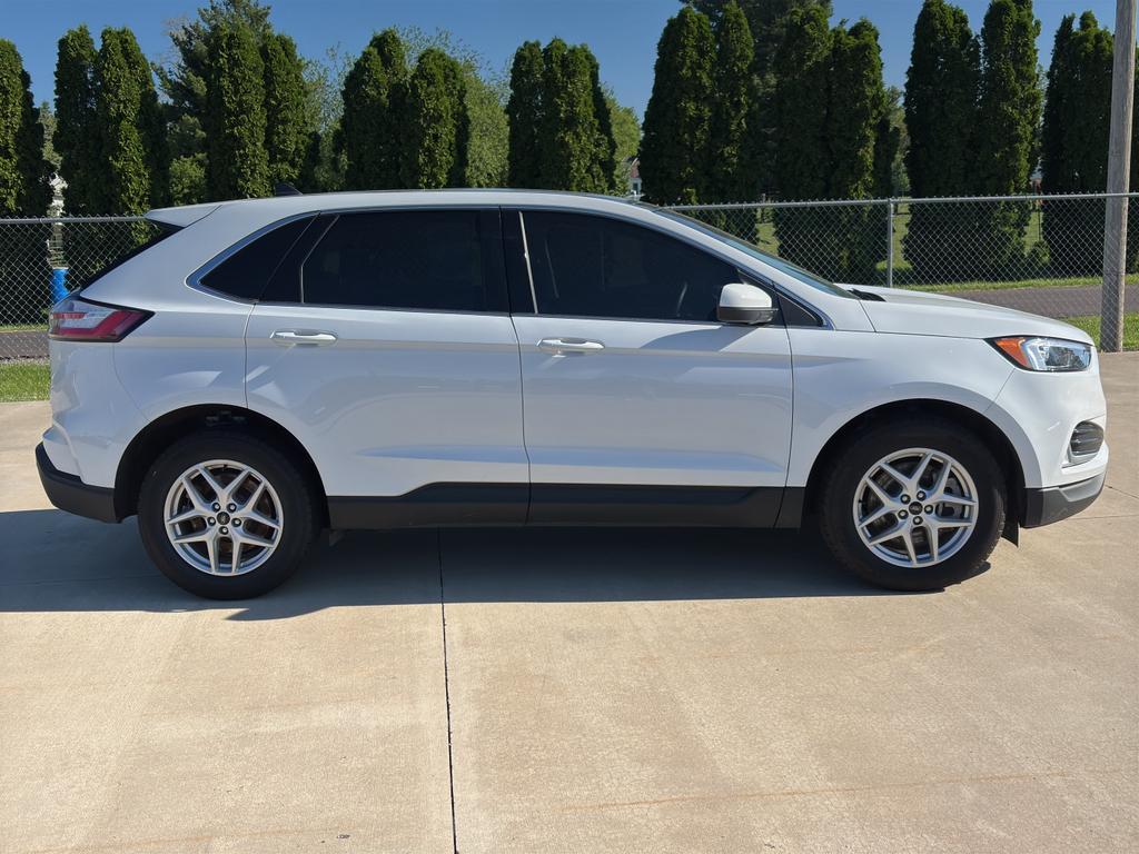 used 2024 Ford Edge car, priced at $28,594