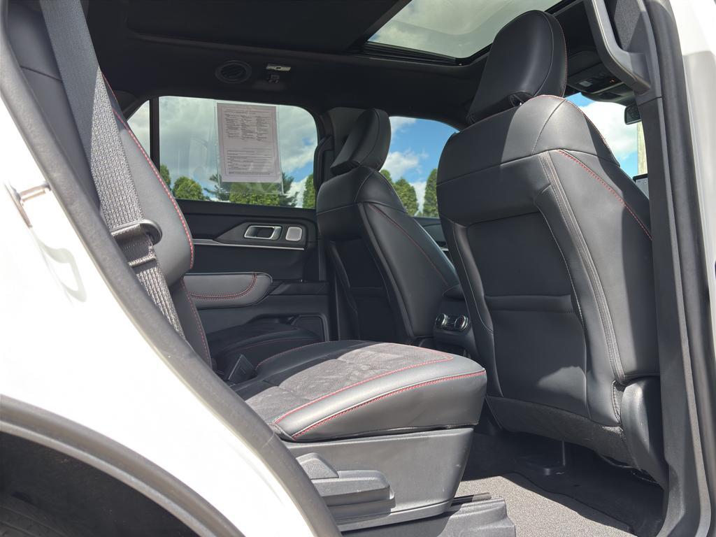 used 2025 Ford Explorer car, priced at $51,994