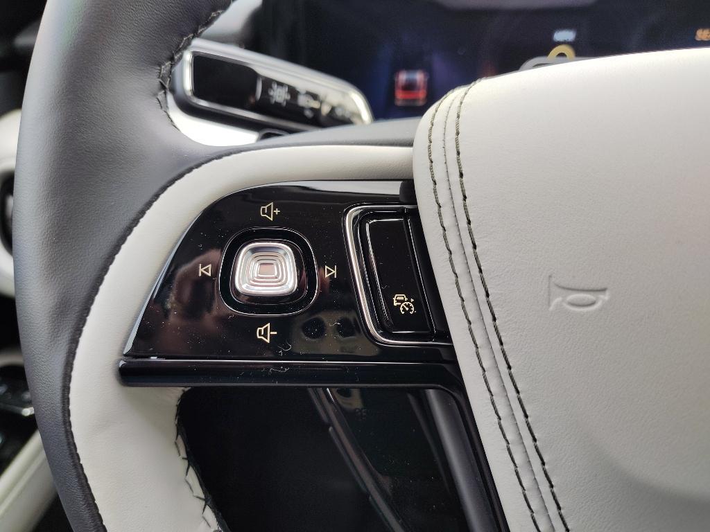 new 2026 Lincoln Aviator car, priced at $71,585