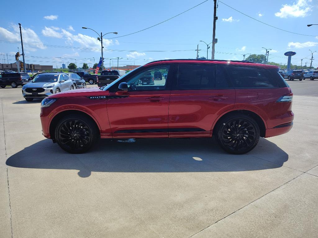 new 2025 Lincoln Aviator car, priced at $77,165