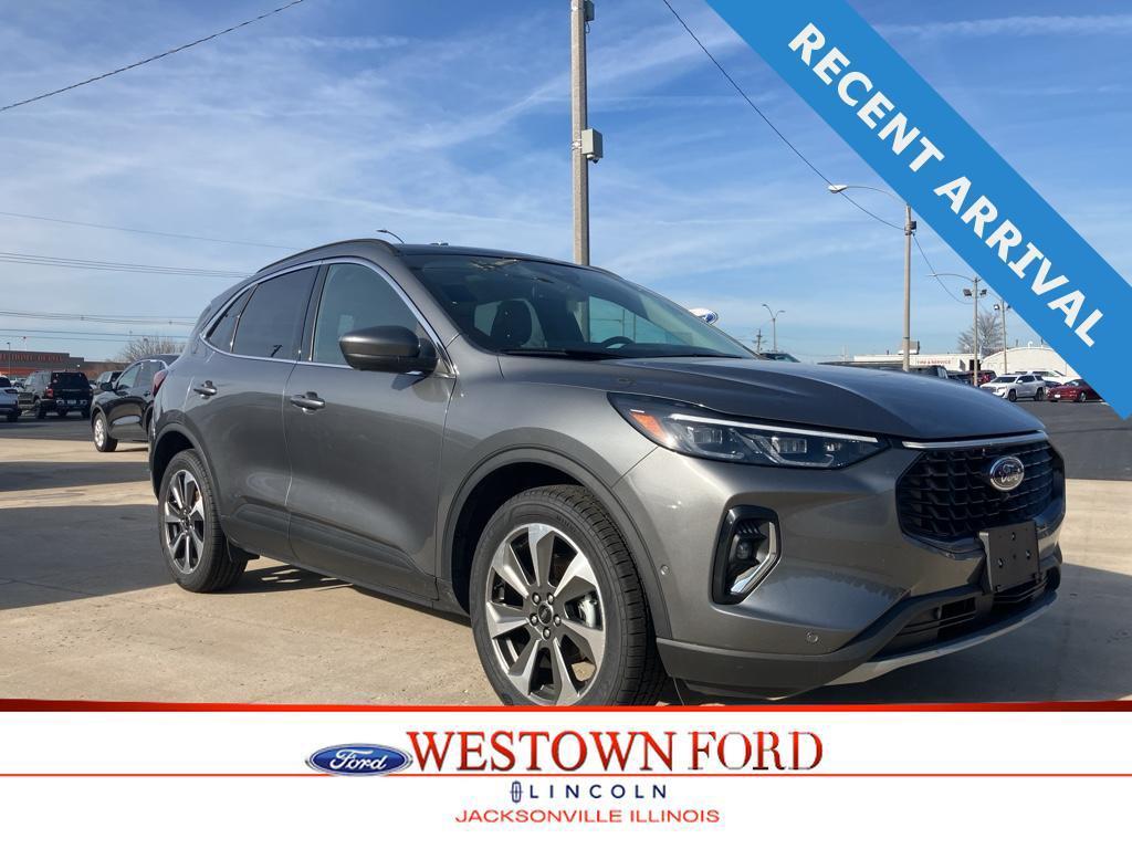 used 2023 Ford Escape car, priced at $28,592