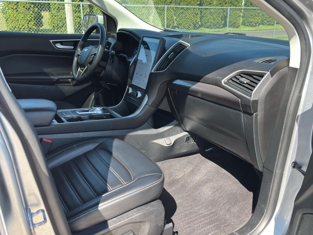 used 2024 Ford Edge car, priced at $28,593