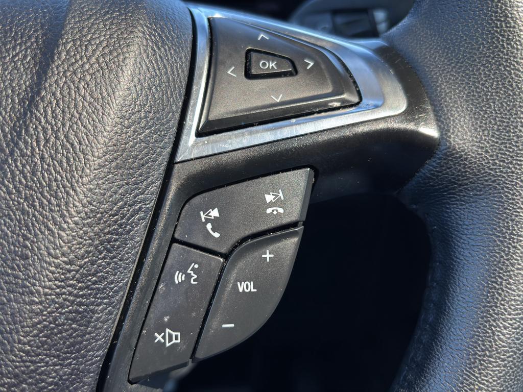 used 2024 Ford Edge car, priced at $28,593