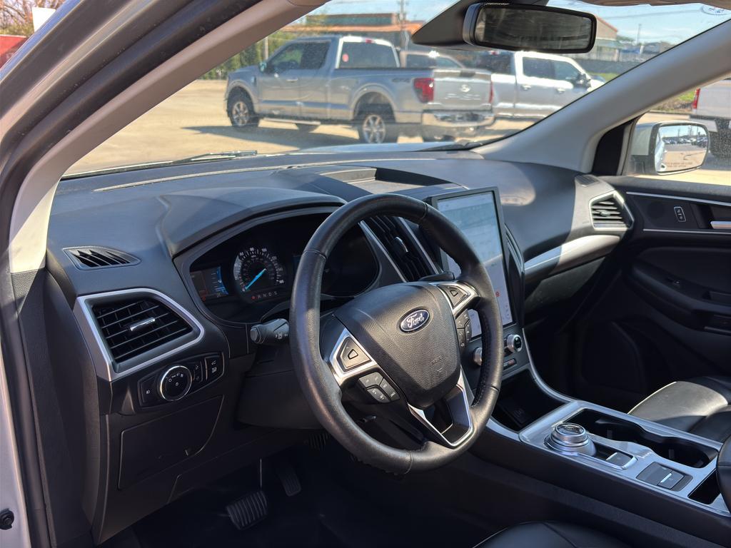 used 2024 Ford Edge car, priced at $28,593