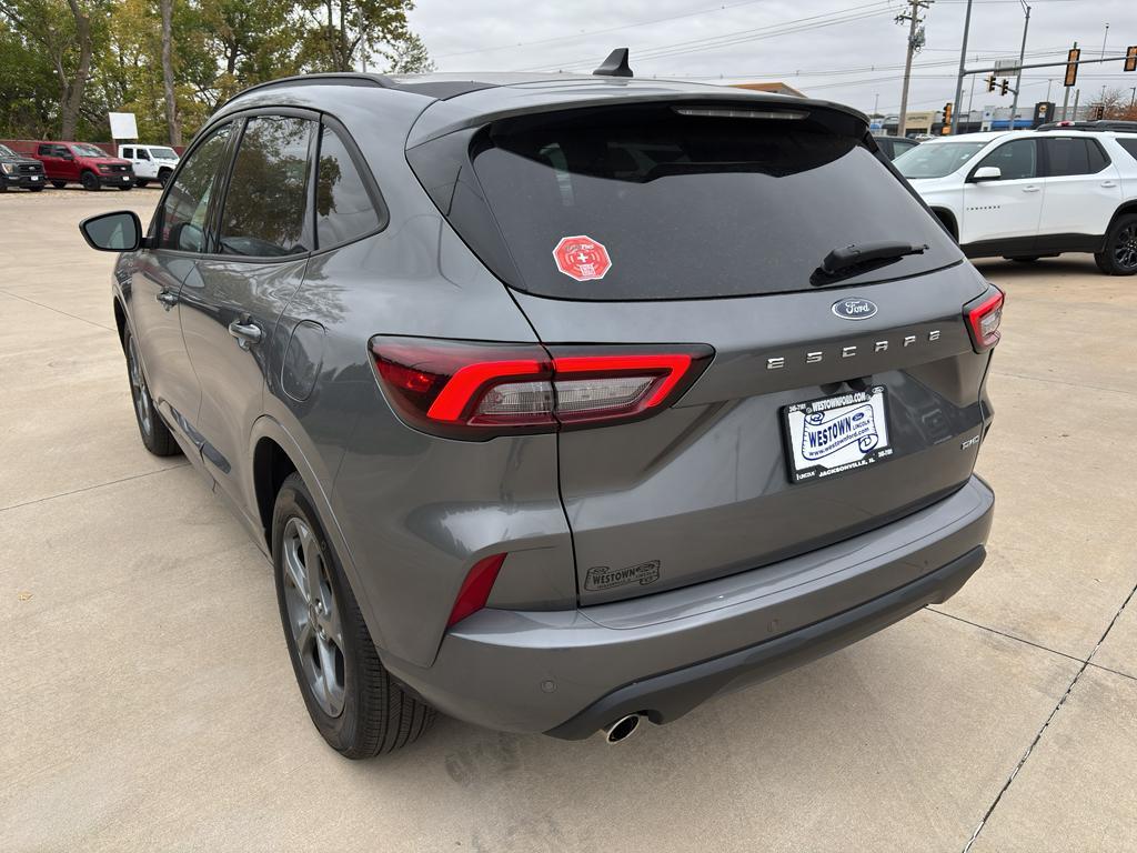 used 2023 Ford Escape car, priced at $26,292