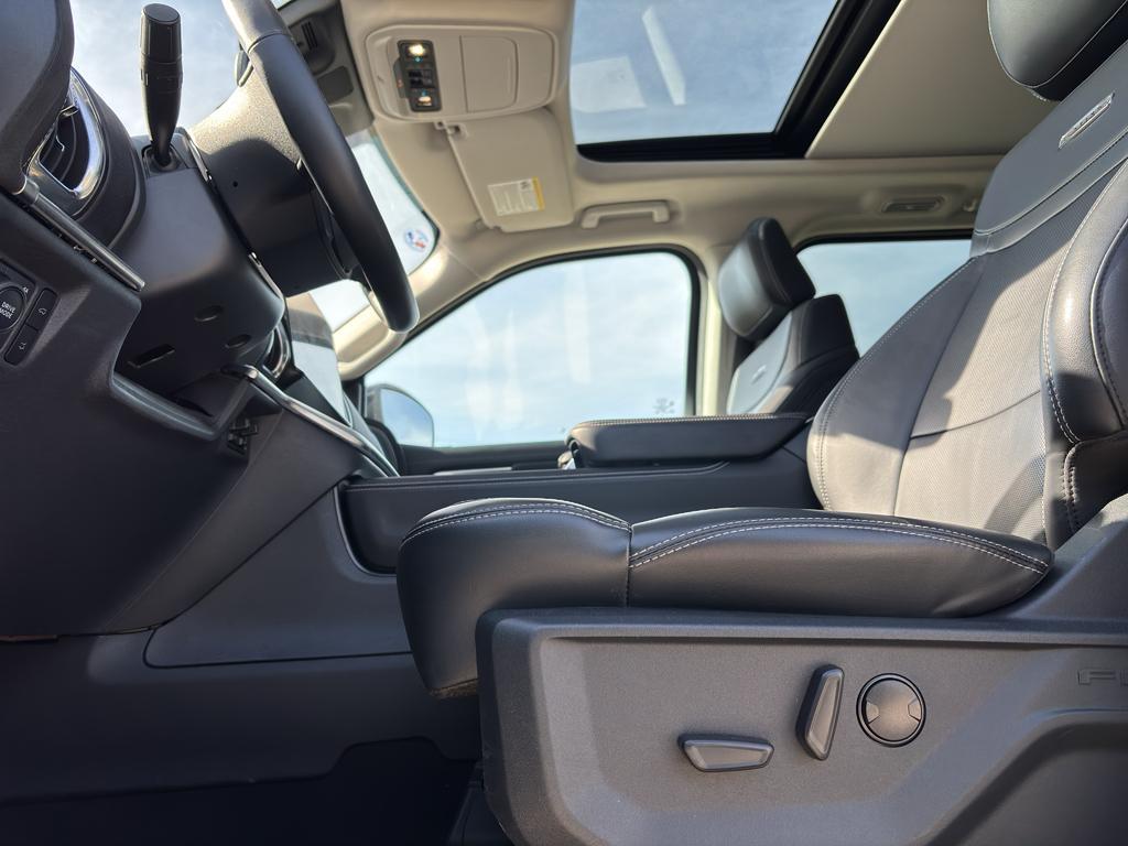 used 2025 Ford Expedition Max car, priced at $73,993