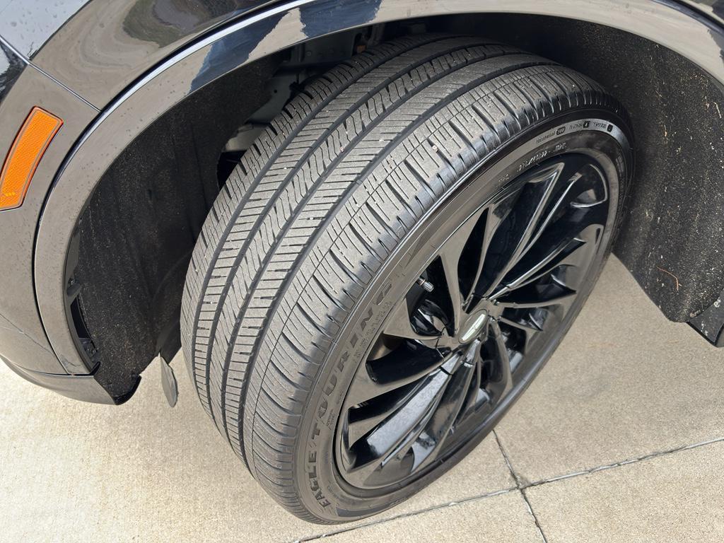 used 2025 Lincoln Aviator car, priced at $63,331