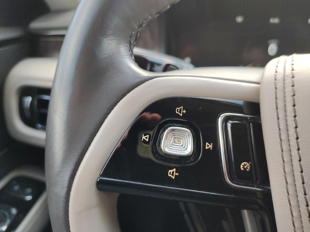 used 2020 Lincoln Aviator car, priced at $29,991