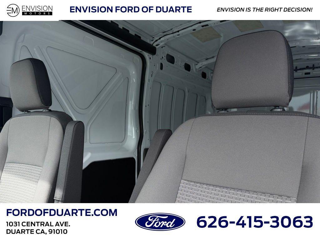 new 2026 Ford Transit-250 car