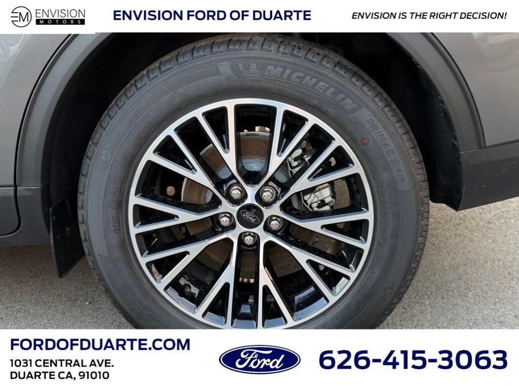 new 2025 Ford Escape car, priced at $31,895
