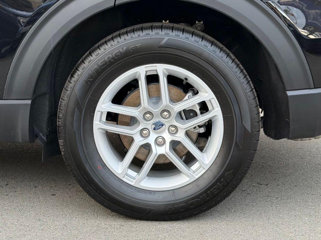 new 2026 Ford Explorer car