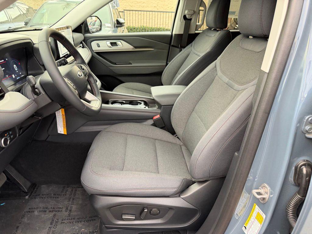 new 2026 Ford Explorer car