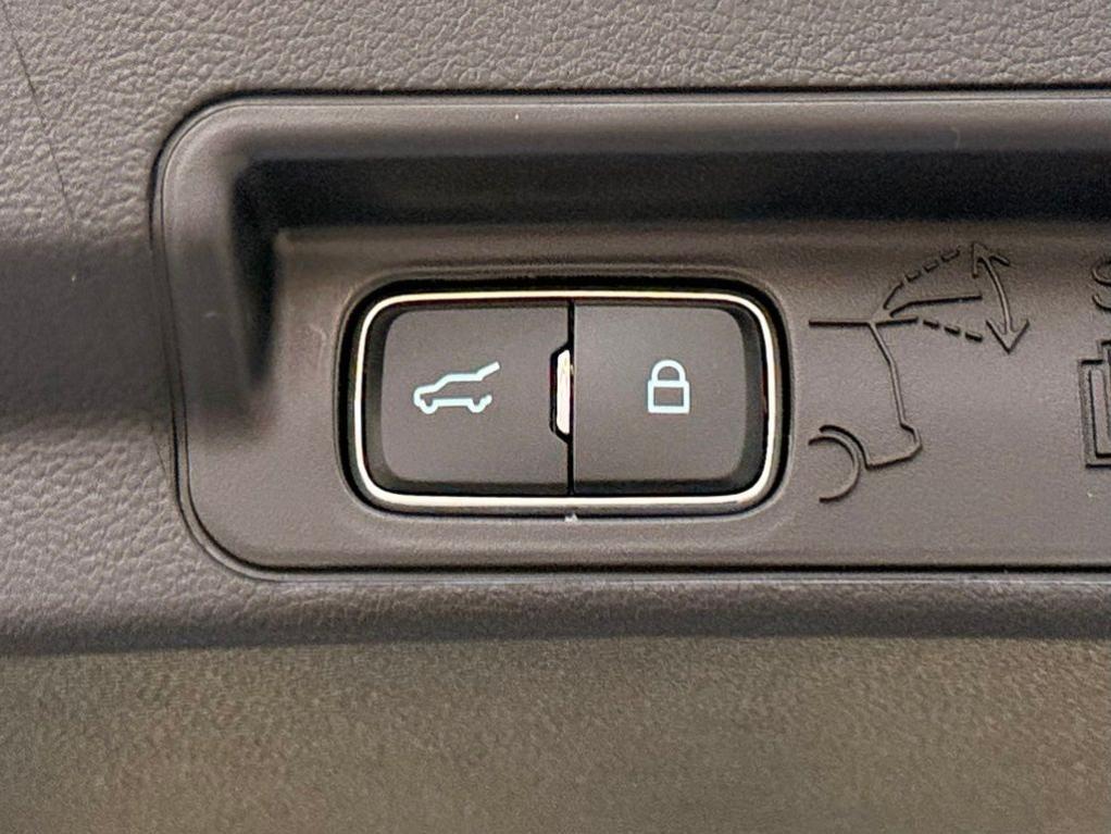 new 2026 Ford Explorer car