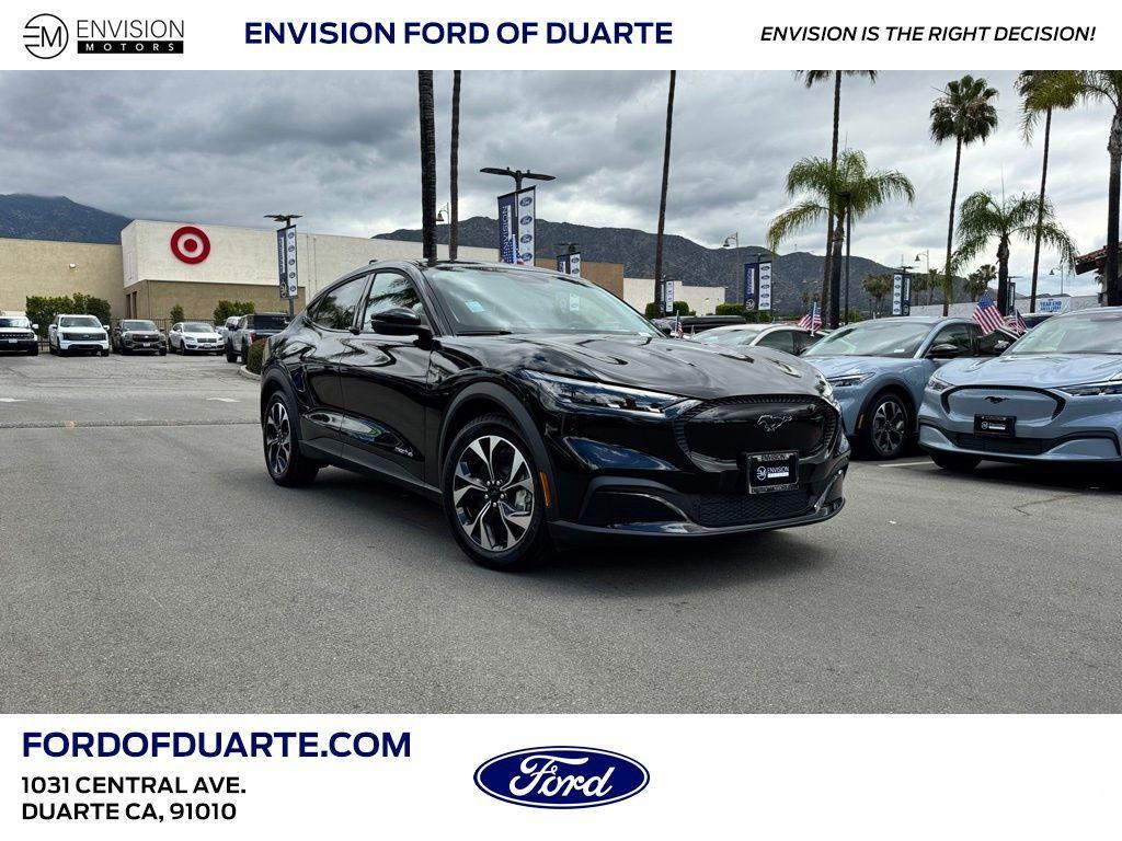 new 2026 Ford Mustang Mach-E car