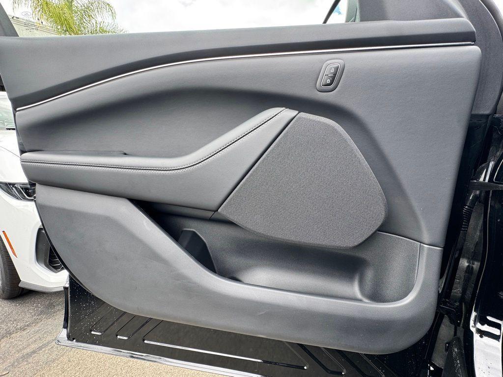 new 2026 Ford Mustang Mach-E car
