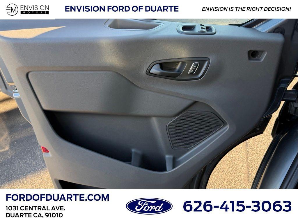 new 2026 Ford Transit-150 car