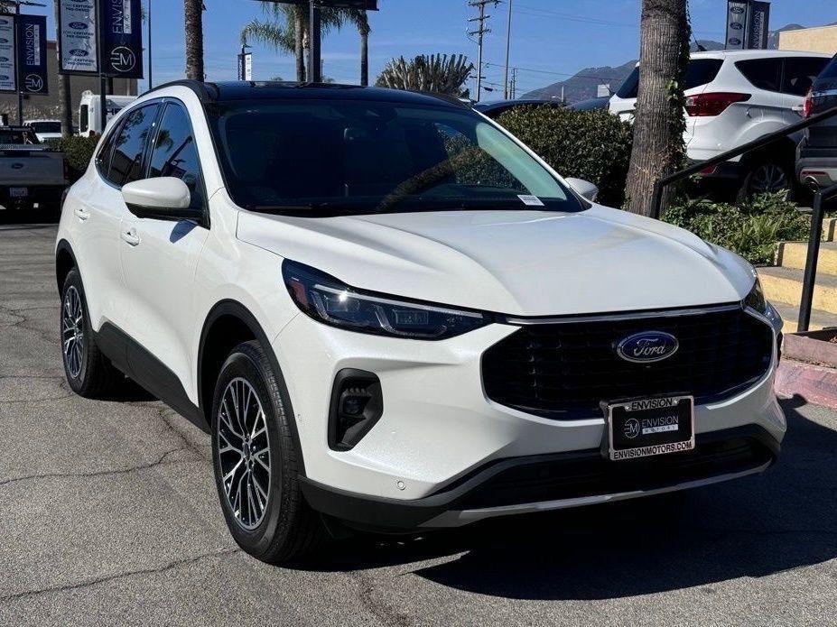 new 2025 Ford Escape car, priced at $34,685