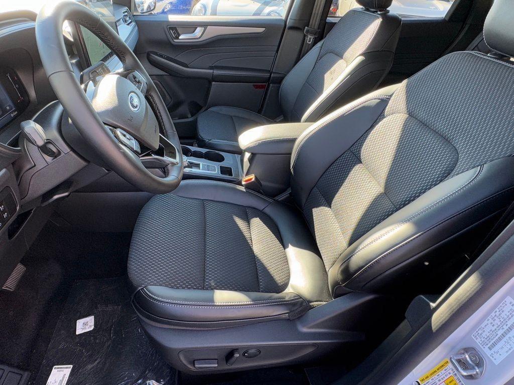 new 2025 Ford Escape car, priced at $34,685