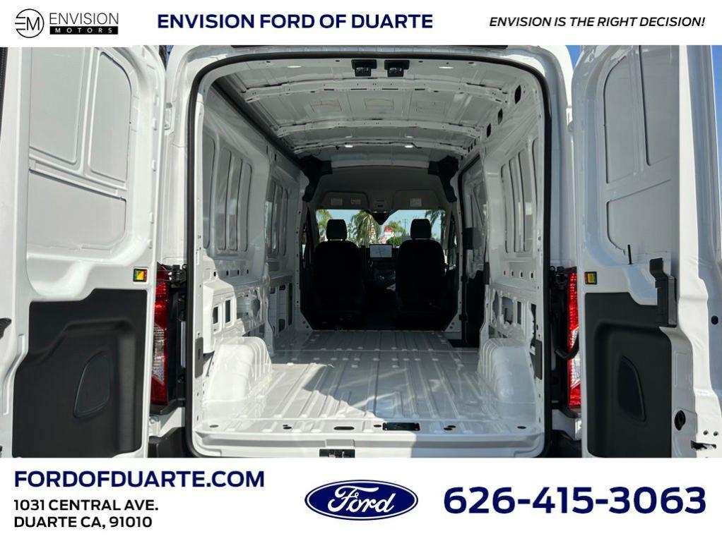 new 2026 Ford Transit-250 car