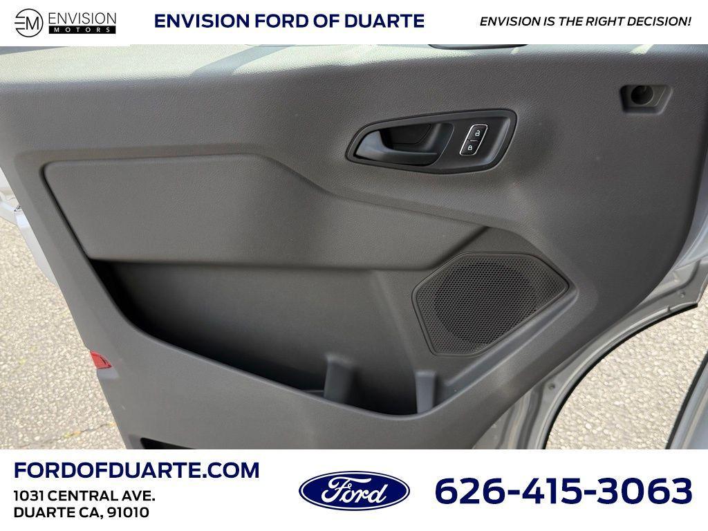 new 2026 Ford Transit-250 car