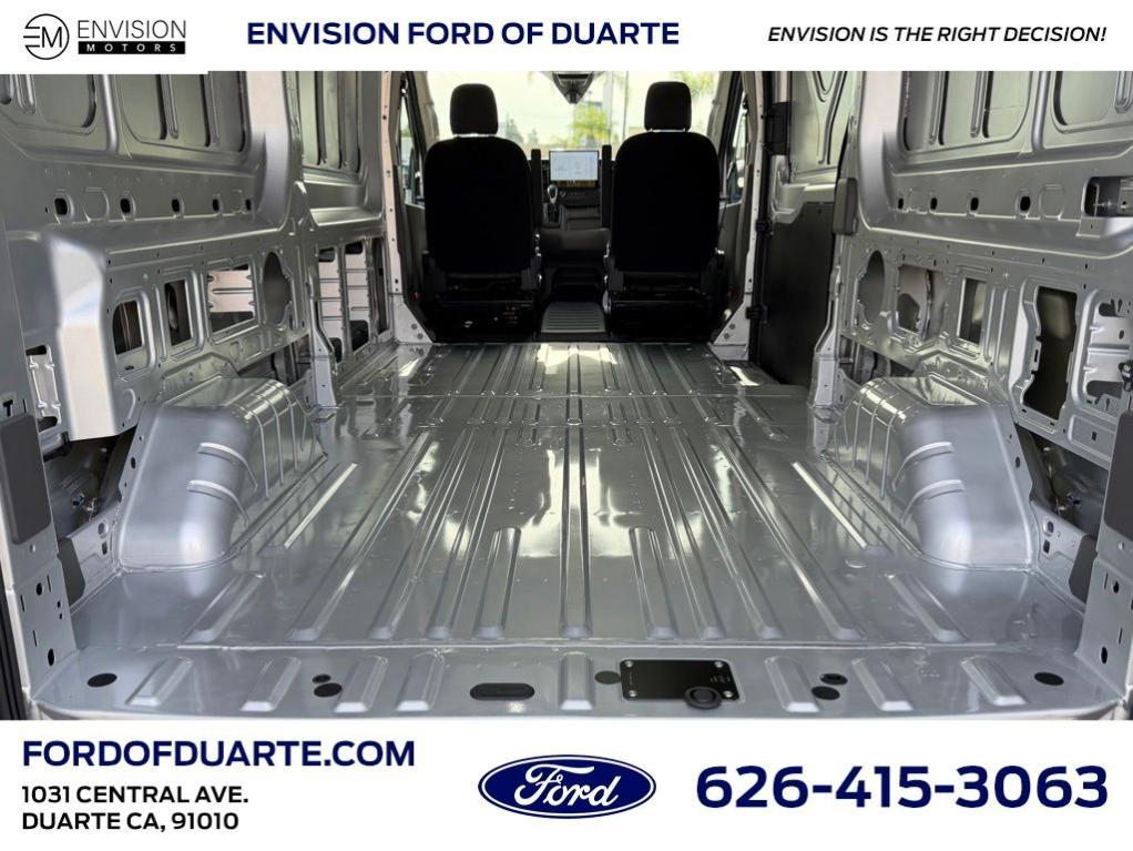 new 2026 Ford Transit-250 car