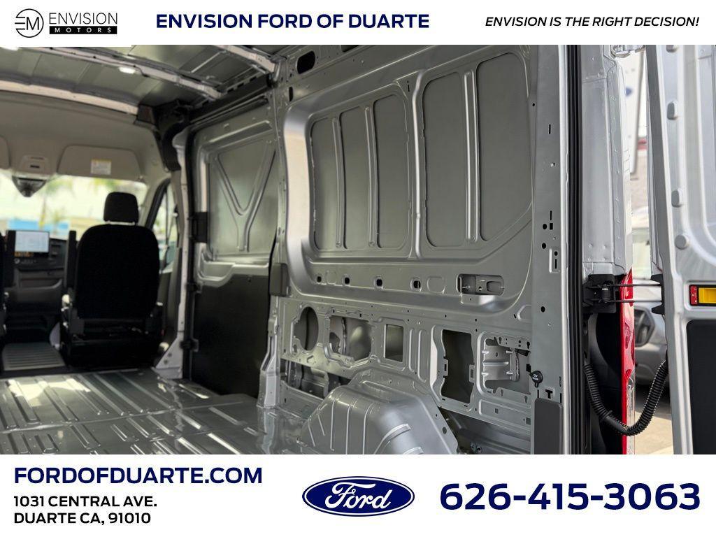 new 2026 Ford Transit-250 car