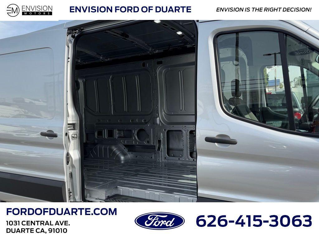 new 2026 Ford Transit-250 car