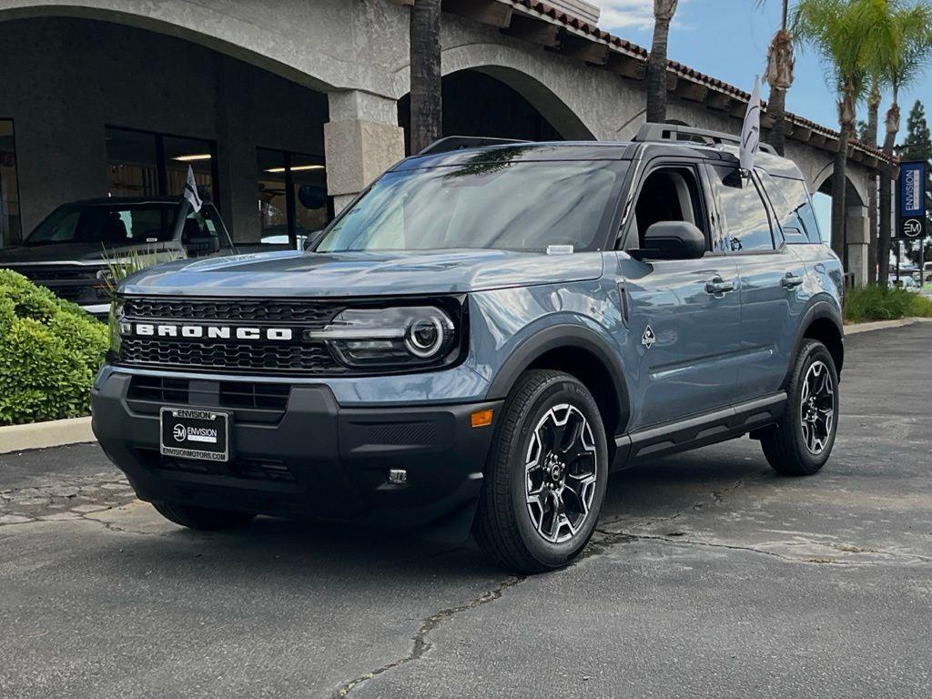 new 2025 Ford Bronco Sport car, priced at $33,285
