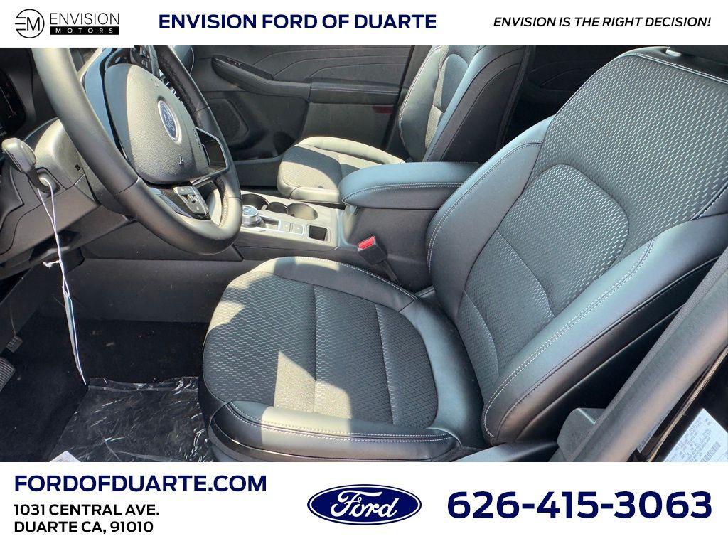 new 2025 Ford Escape car, priced at $33,490