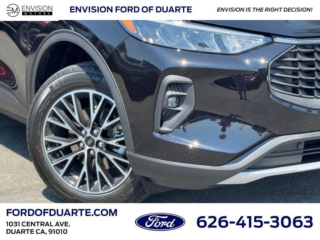 new 2025 Ford Escape car, priced at $33,490
