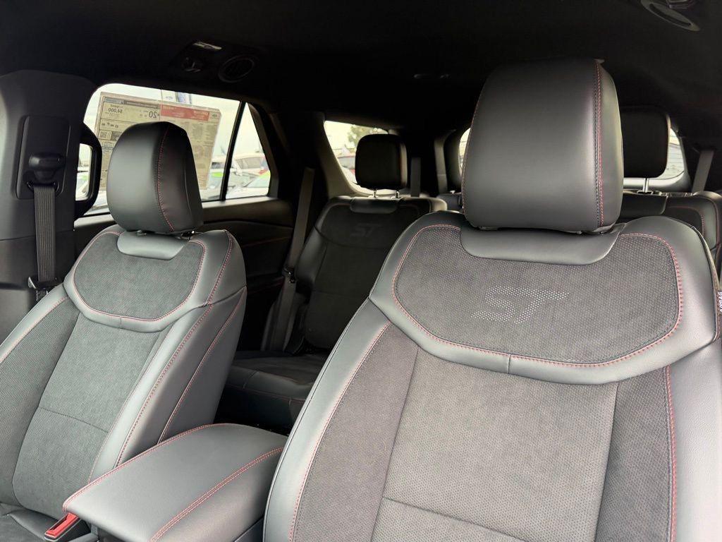 new 2026 Ford Explorer car
