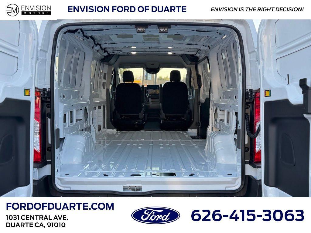 new 2026 Ford Transit-150 car