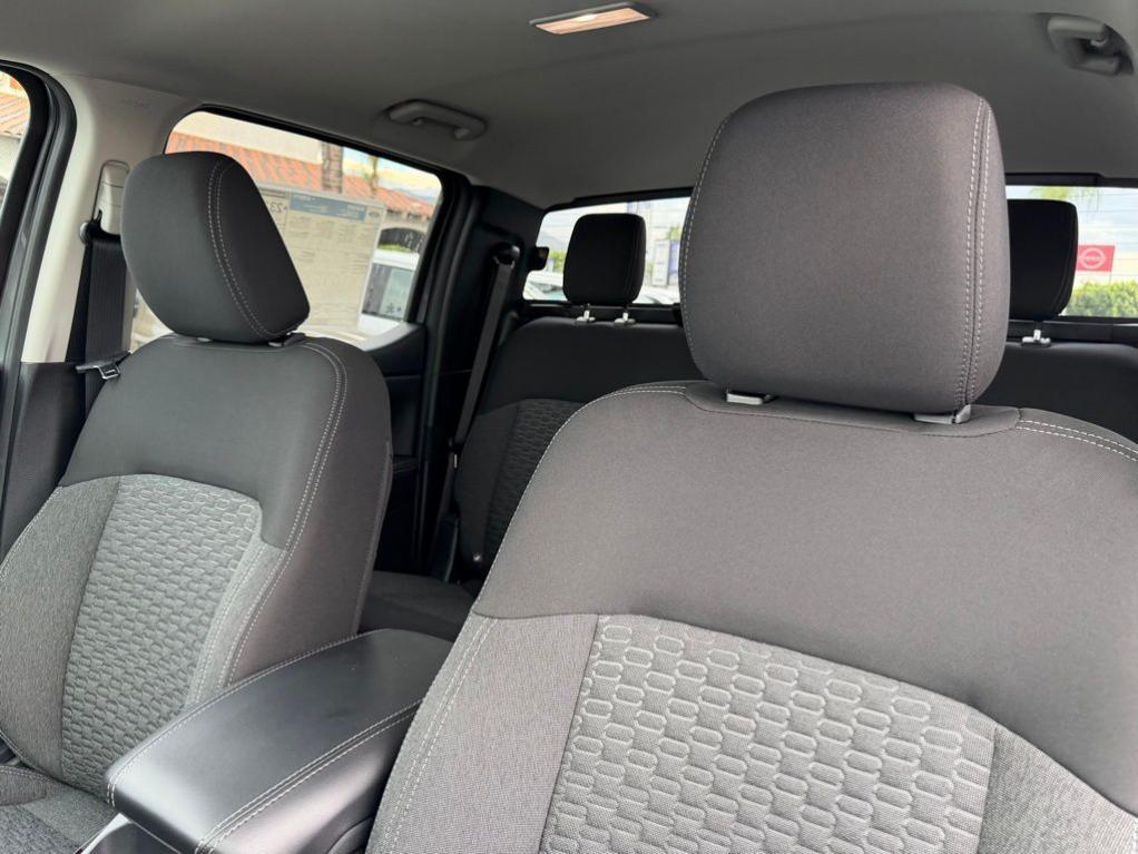 new 2025 Ford Ranger car, priced at $33,620