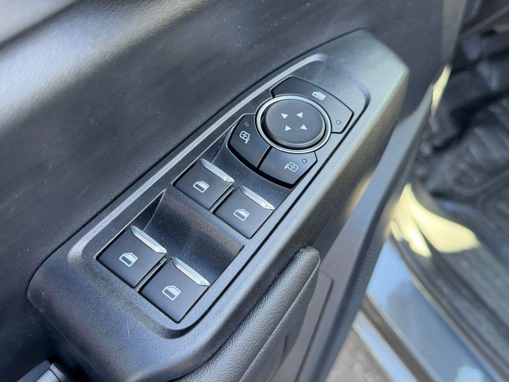 new 2025 Ford Ranger car, priced at $33,620