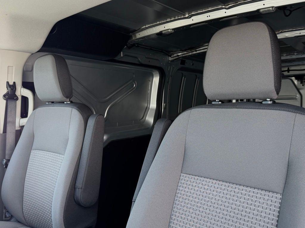 new 2026 Ford Transit-150 car