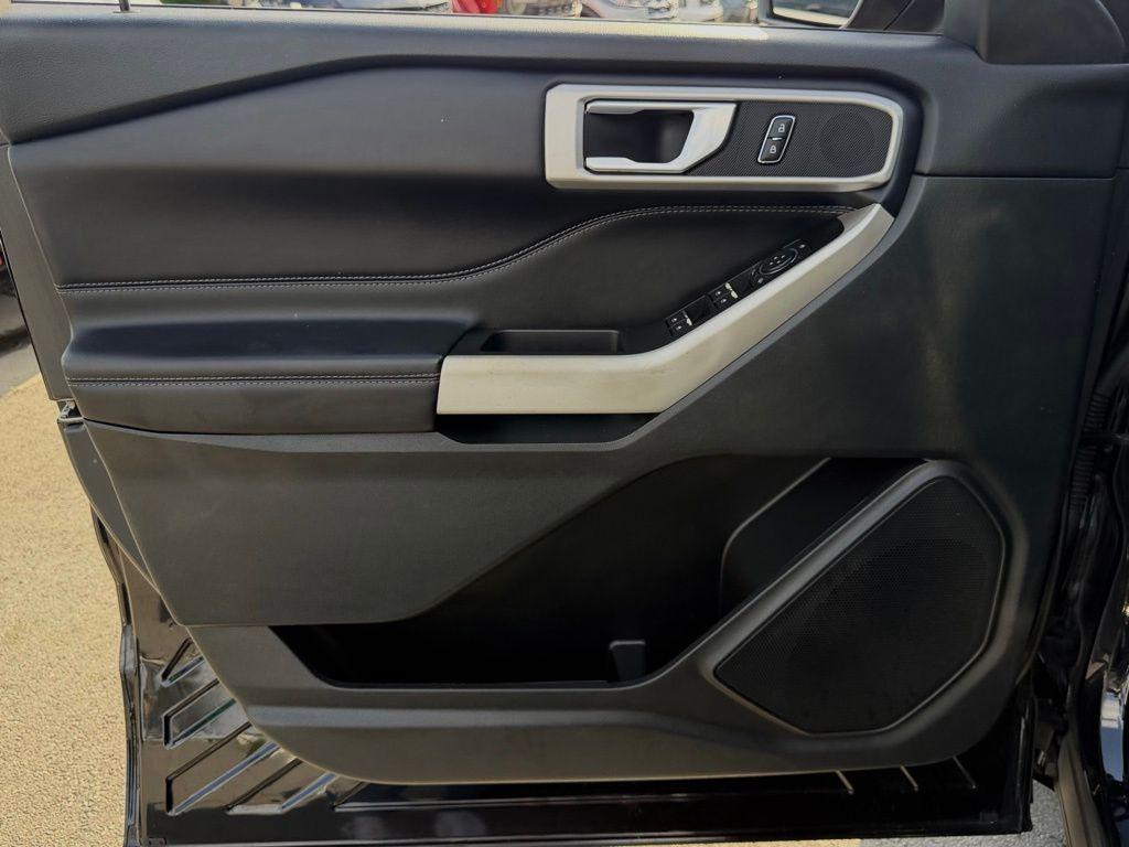 used 2022 Ford Explorer car, priced at $22,995