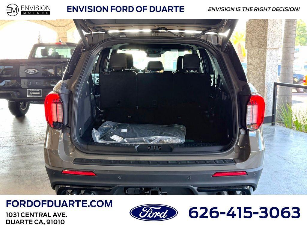 new 2026 Ford Explorer car