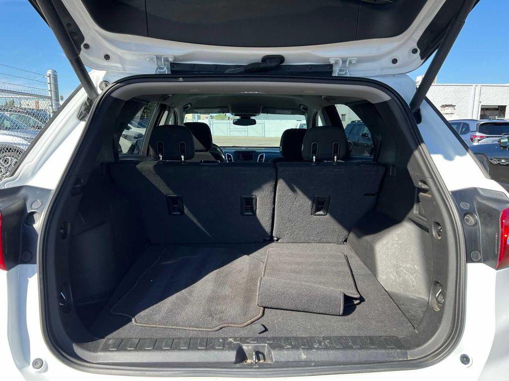 used 2020 Chevrolet Equinox car, priced at $11,759