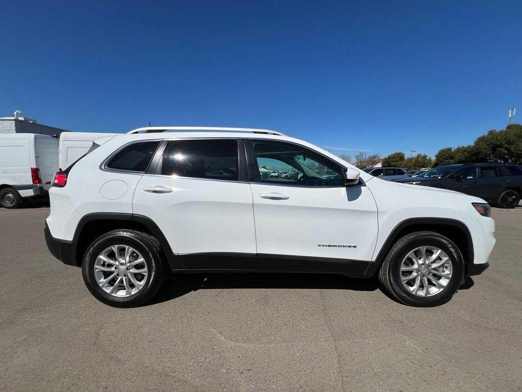 used 2019 Jeep Cherokee car, priced at $13,694