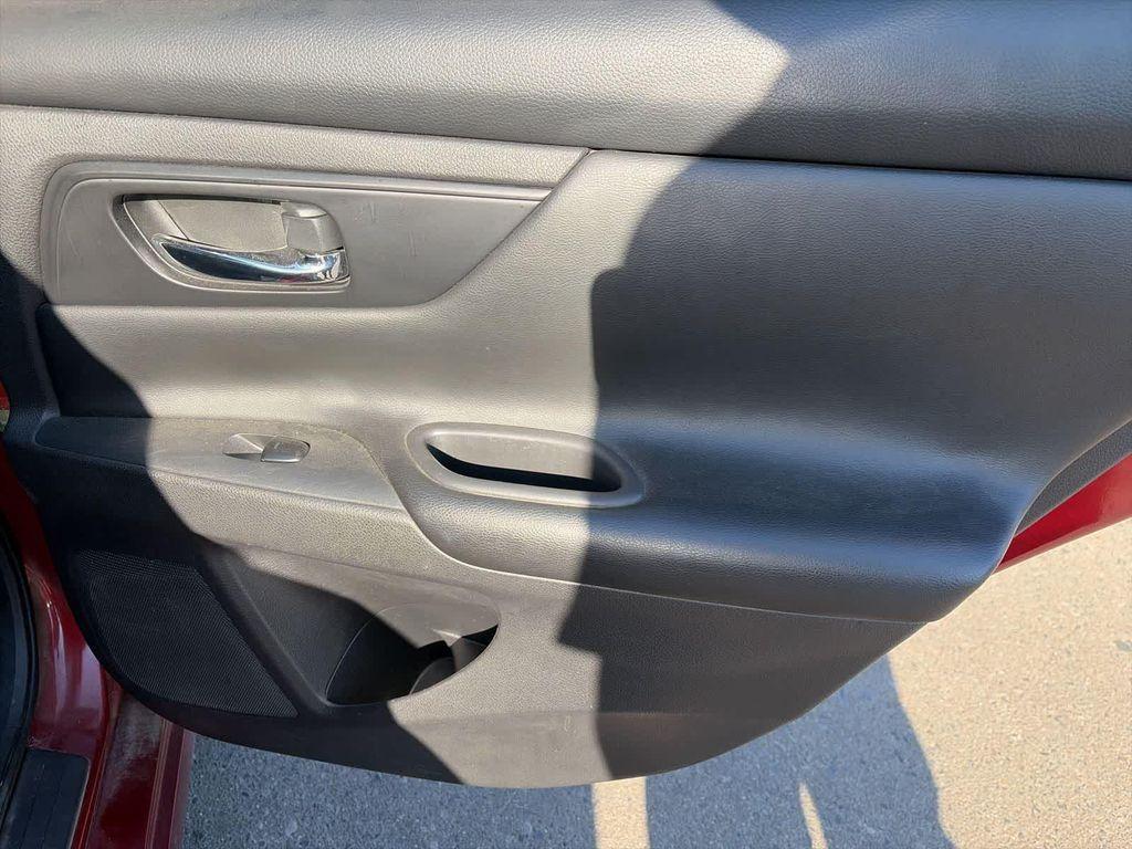 used 2018 Nissan Altima car