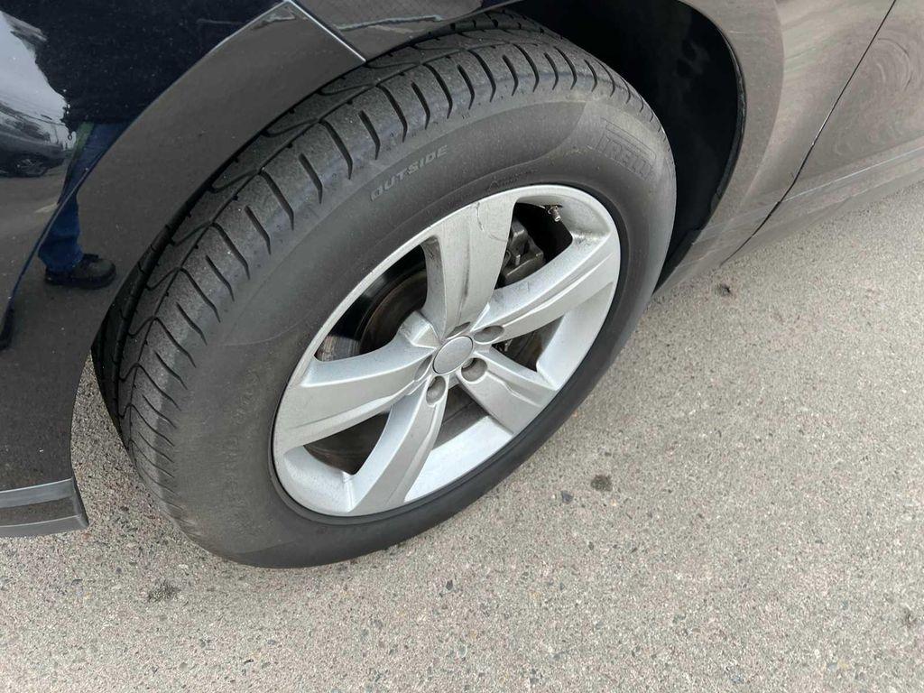 used 2020 Land Rover Range Rover Velar car, priced at $22,629