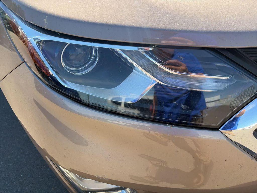 used 2018 Chevrolet Equinox car, priced at $14,519