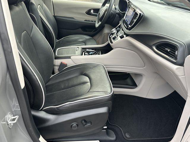used 2024 Chrysler Pacifica car, priced at $39,491