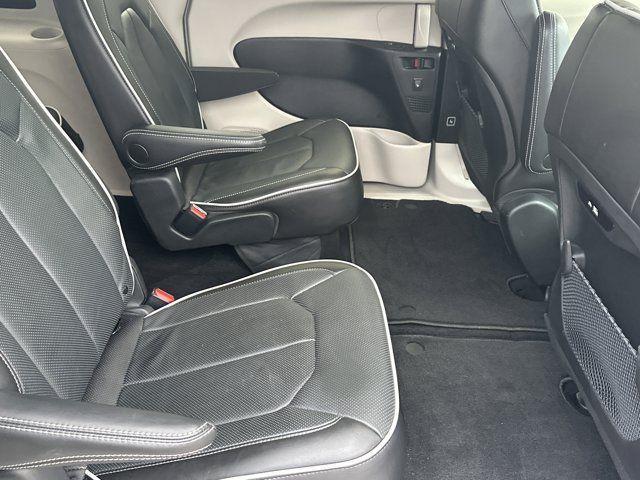 used 2024 Chrysler Pacifica car, priced at $39,491