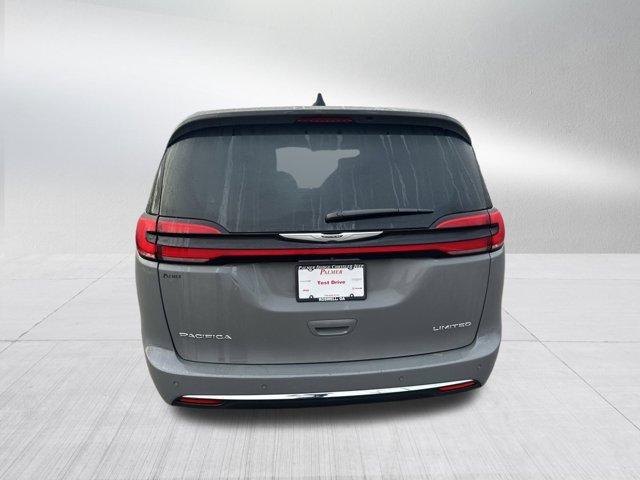 used 2024 Chrysler Pacifica car, priced at $39,491