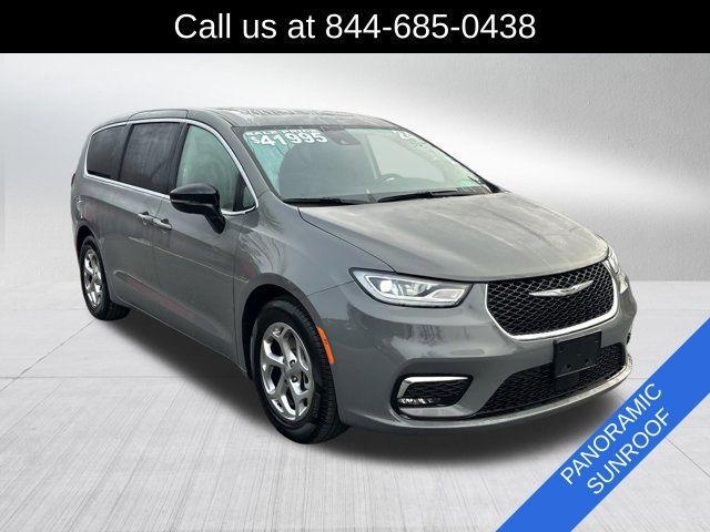 used 2024 Chrysler Pacifica car, priced at $39,491