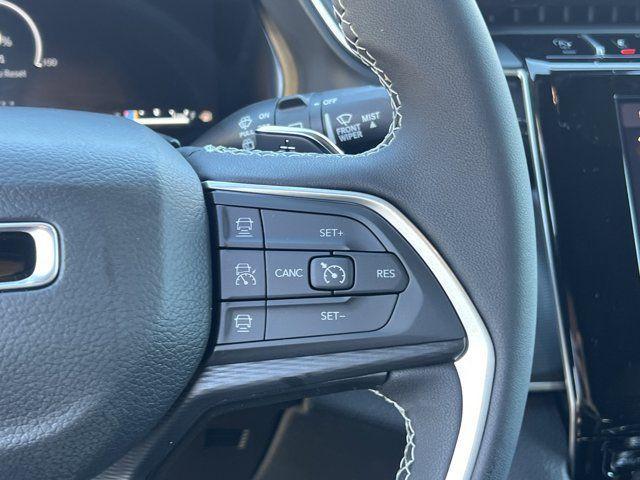 new 2025 Jeep Grand Cherokee car, priced at $31,475