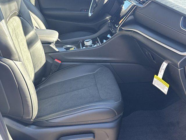 new 2025 Jeep Grand Cherokee L car, priced at $37,135