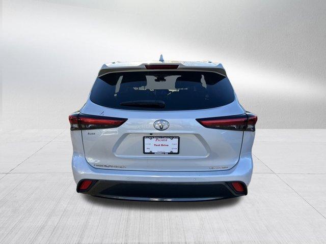 used 2023 Toyota Highlander car, priced at $38,491