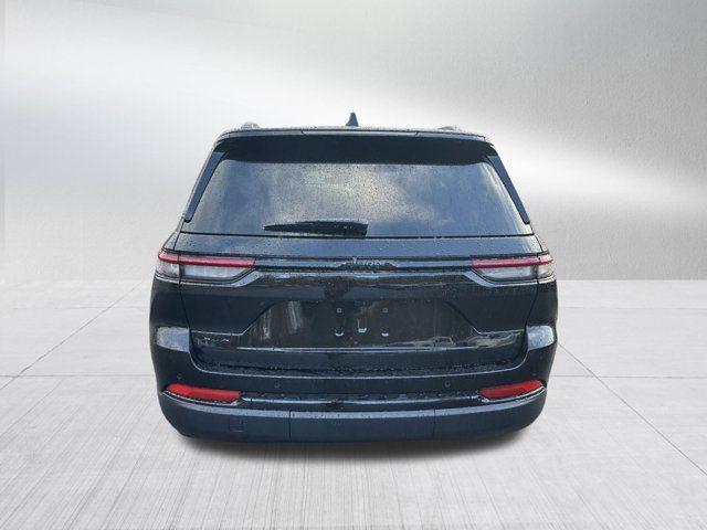 new 2025 Jeep Grand Cherokee car, priced at $36,730